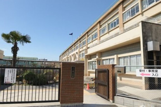 apartment 東京都昭島市松原町３丁目6-5 プランシエル1階