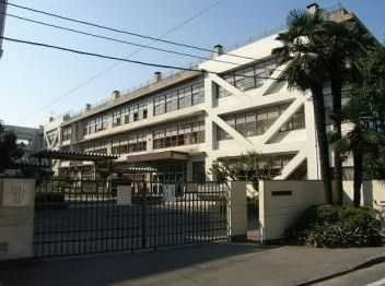 apartment 東京都昭島市松原町３丁目6-5 プランシエル1階