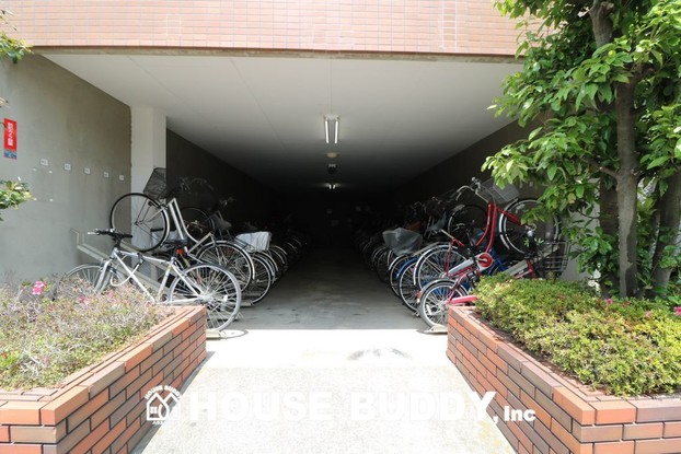 apartment 東京都昭島市松原町３丁目6-5 プランシエル1階