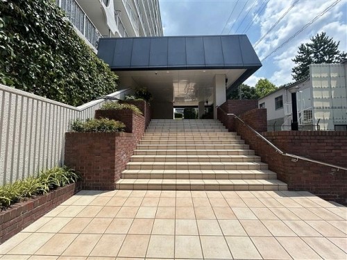 apartment 兵庫県神戸市中央区小野柄通７丁目1-1 日本生命三宮駅前ビル12階