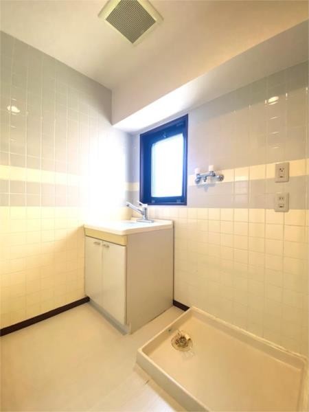 apartment 三重県四日市市浜田町３－１２ 四日市三交ビル