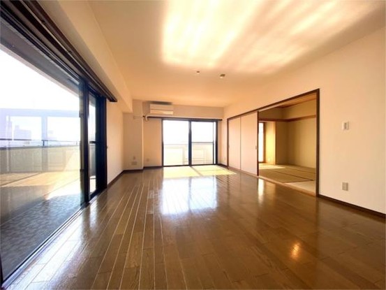 apartment 三重県四日市市浜田町３－１２ 四日市三交ビル