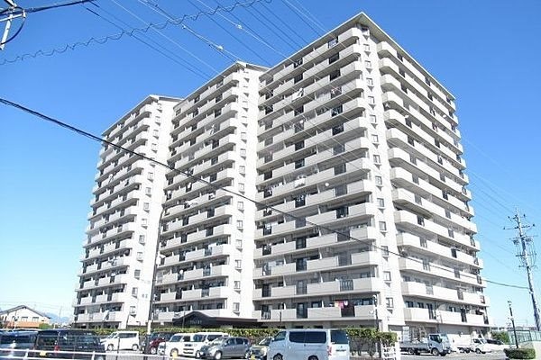 apartment 三重県鈴鹿市白子町
地図を見る