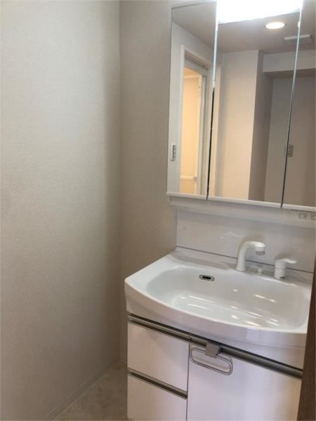 apartment 三重県鈴鹿市南江島町
地図を見る