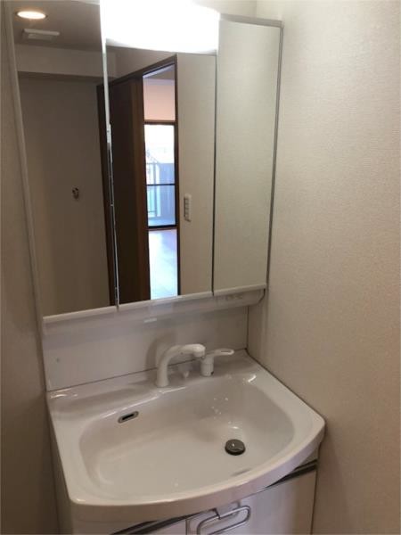 apartment 三重県鈴鹿市南江島町
地図を見る