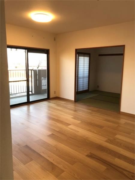 apartment 三重県鈴鹿市南江島町
地図を見る