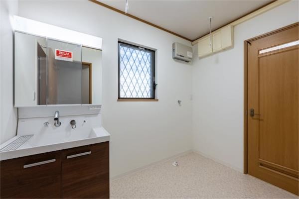 detached 三重県鈴鹿市長太栄町２丁目
地図を見る