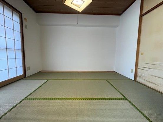 apartment 三重県鈴鹿市岡田２丁目
地図を見る