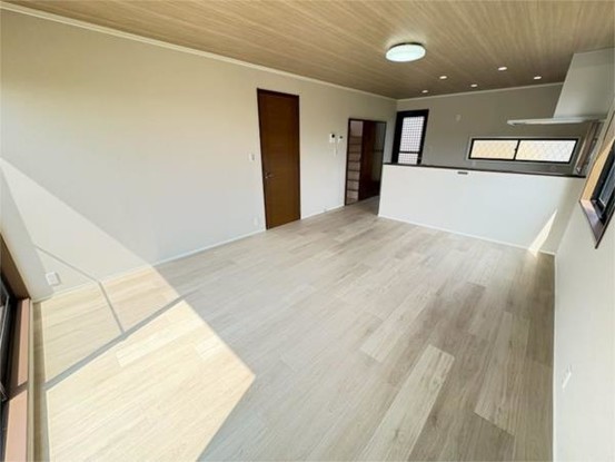 detached 三重県亀山市関町木崎
地図を見る