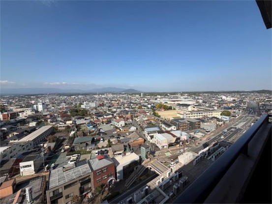 apartment 三重県津市栄町１丁目141-1 モアビル