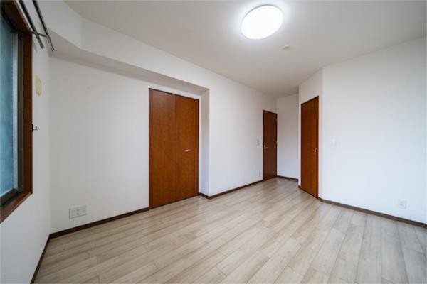 apartment 三重県松阪市川井町
地図を見る