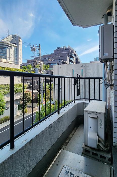 apartment 東京都品川区大井１丁目49-15 YK-17ビル4F