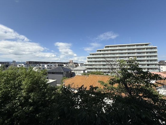apartment 大阪府豊中市城山町１丁目
地図を見る