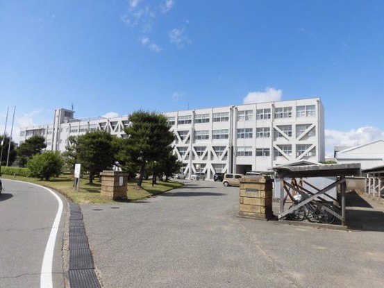 apartment 石川県小松市大領中町２丁目
地図を見る