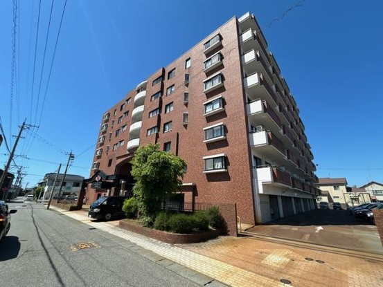 apartment 石川県小松市大領中町２丁目
地図を見る