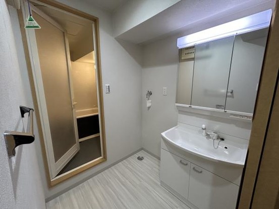 apartment 石川県金沢市割出町15-1　中村店舗