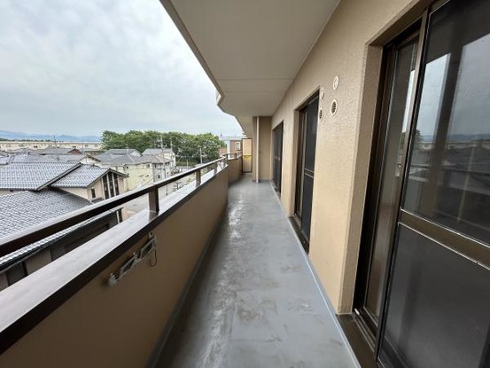 apartment 石川県金沢市割出町15-1　中村店舗