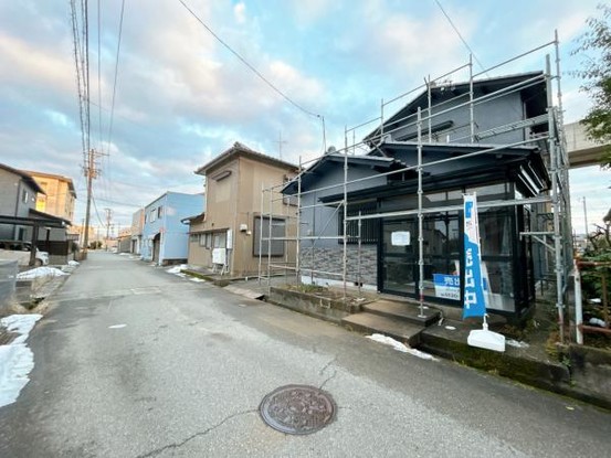 detached 石川県野々市市御経塚５丁目
地図を見る