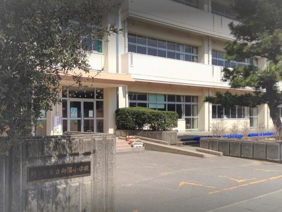 detached 石川県野々市市御経塚５丁目
地図を見る