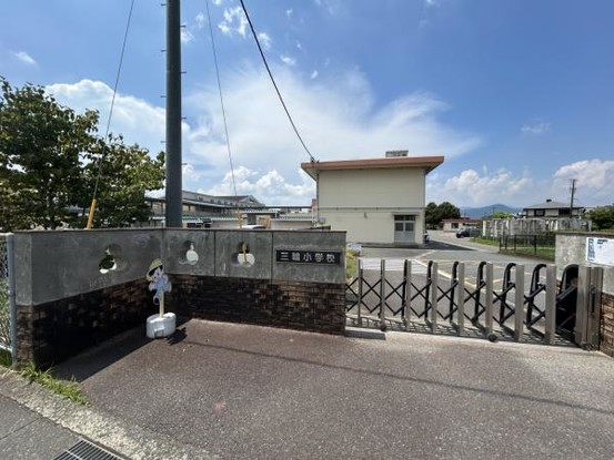 detached 福岡県朝倉郡筑前町野町
地図を見る