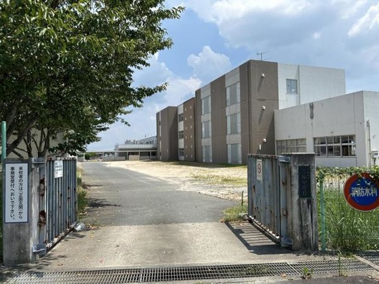 detached 福岡県朝倉郡筑前町野町
地図を見る
