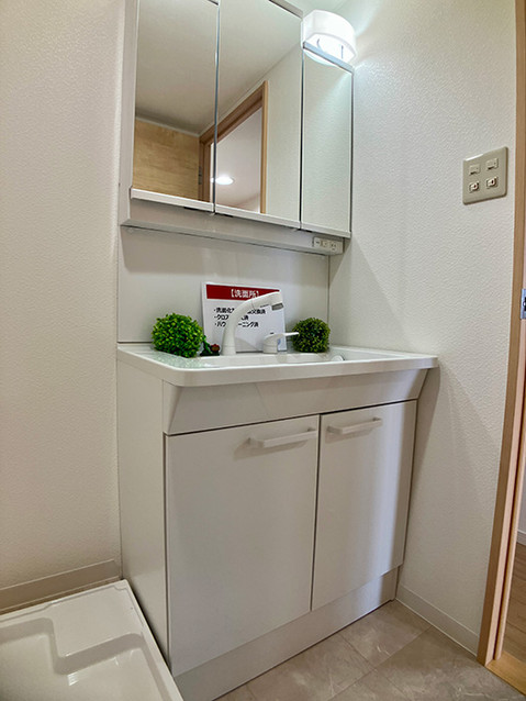 apartment 愛媛県松山市安城寺町
地図を見る