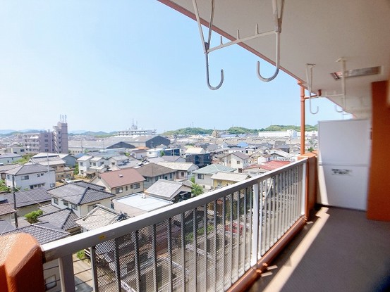 apartment 愛媛県松山市安城寺町
地図を見る