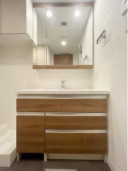 apartment 埼玉県ふじみ野市霞ケ丘１丁目2-27 ココネ上福岡1F