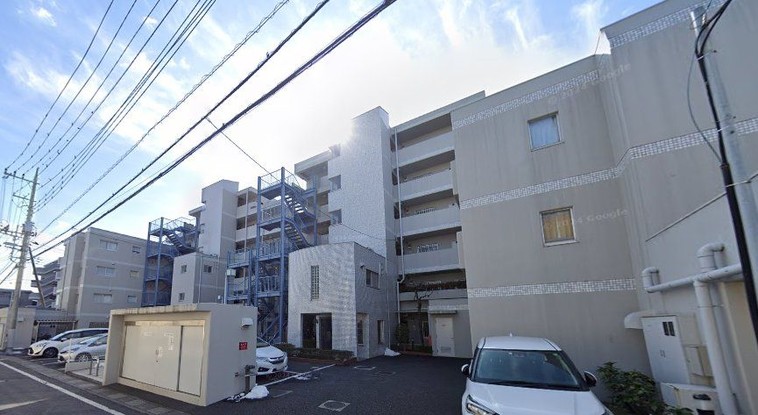 apartment 埼玉県ふじみ野市霞ケ丘１丁目2-27 ココネ上福岡1F