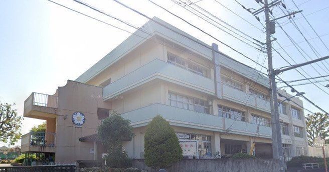 apartment 埼玉県ふじみ野市霞ケ丘１丁目2-27 ココネ上福岡1F
