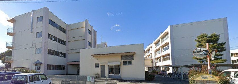 apartment 埼玉県ふじみ野市霞ケ丘１丁目2-27 ココネ上福岡1F