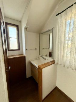 detached 埼玉県ふじみ野市霞ケ丘１丁目2-27 ココネ上福岡1F