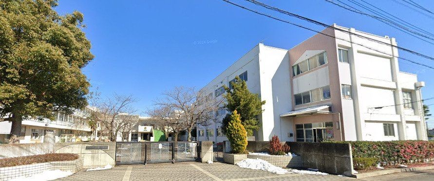 detached 埼玉県ふじみ野市霞ケ丘１丁目2-27 ココネ上福岡1F