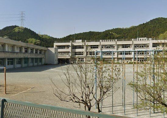 detached 埼玉県ふじみ野市霞ケ丘１丁目2-27 ココネ上福岡1F