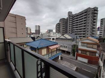 apartment 東京都足立区千住２丁目8-8 熊倉ﾋﾞﾙ2nd 1F