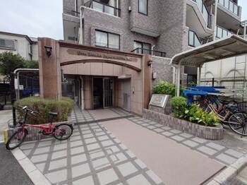 apartment 東京都足立区千住２丁目8-8 熊倉ﾋﾞﾙ2nd 1F