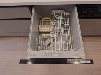 apartment 東京都足立区千住２丁目8-8 熊倉ﾋﾞﾙ2nd 1F