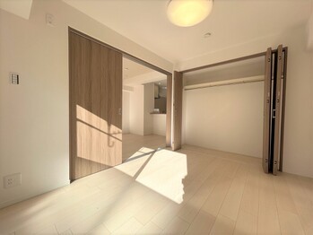 apartment 東京都足立区千住２丁目8-8 熊倉ﾋﾞﾙ2nd 1F