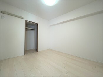 apartment 東京都足立区千住２丁目8-8 熊倉ﾋﾞﾙ2nd 1F
