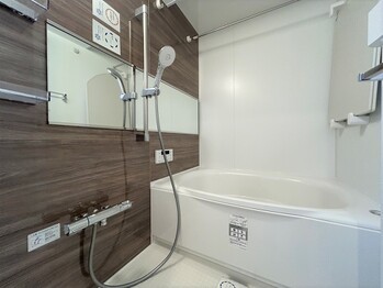 apartment 東京都足立区千住２丁目8-8 熊倉ﾋﾞﾙ2nd 1F
