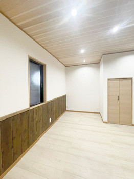 townhouse 東京都足立区千住２丁目8-8 熊倉ﾋﾞﾙ2nd 1F