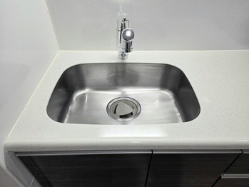 apartment 東京都足立区千住２丁目8-8 熊倉ﾋﾞﾙ2nd 1F