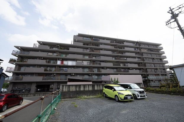 apartment 埼玉県所沢市大字下安松
地図を見る