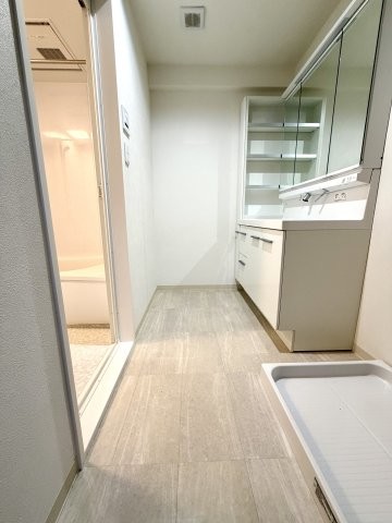apartment 神奈川県横浜市都筑区中川中央１丁目1-3 ショッピングタウンあいたい5階