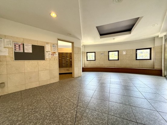 apartment 神奈川県横浜市都筑区中川中央１丁目1-3 ショッピングタウンあいたい5階