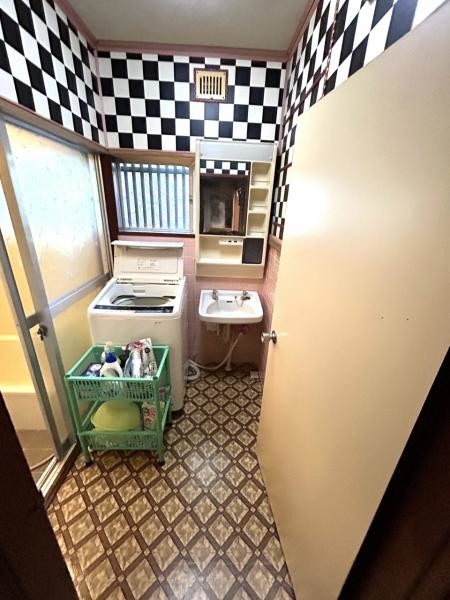 detached 広島県広島市安佐南区東野１丁目18-21　アクレイム東野101