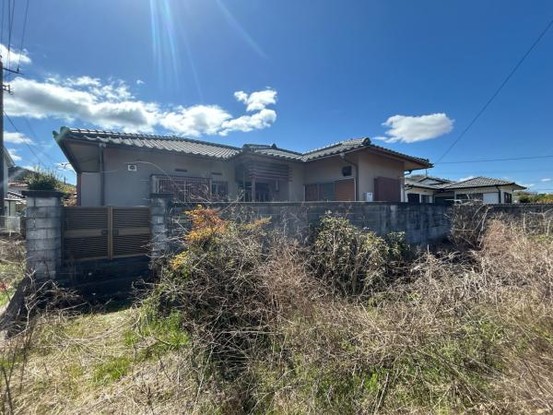 detached 香川県さぬき市造田野間田
地図を見る