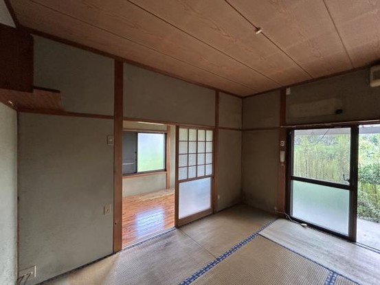 detached 大分県中津市中殿町３丁目1-1　グリーンパレス中津壱番館1階　102号