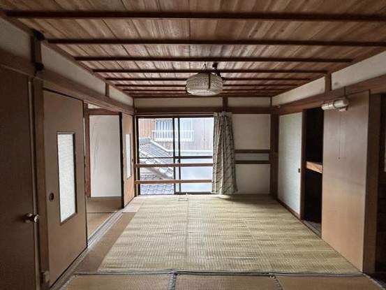 detached 大分県中津市中殿町３丁目1-1　グリーンパレス中津壱番館1階　102号