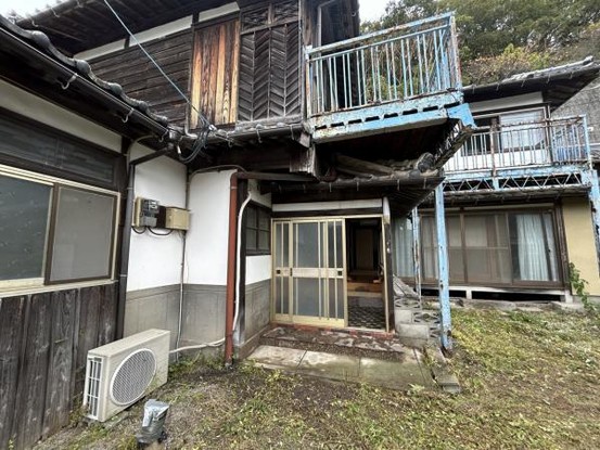 detached 大分県中津市中殿町３丁目1-1　グリーンパレス中津壱番館1階　102号